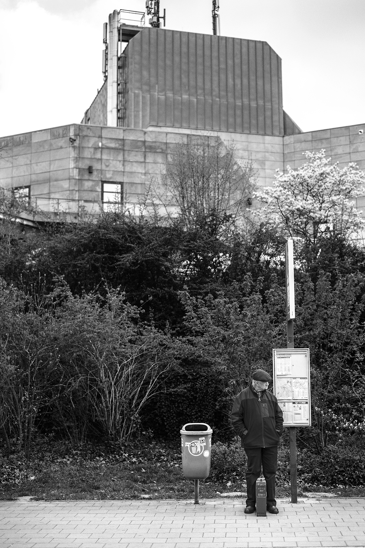 Bushaltestelle, Stadthalle