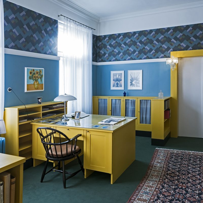 Bibliothek und Arbeitszimmer