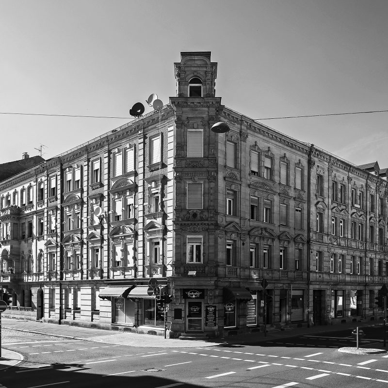 Amalienstraße Ecke Schwabacher Straße