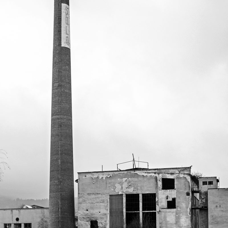 ...die im Gegensatz zur Fabrik noch steht.