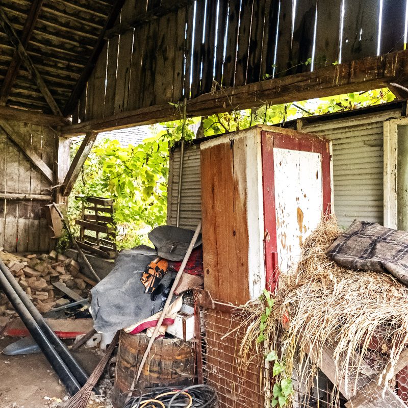 überdachter Sitzplatz für den Sommer