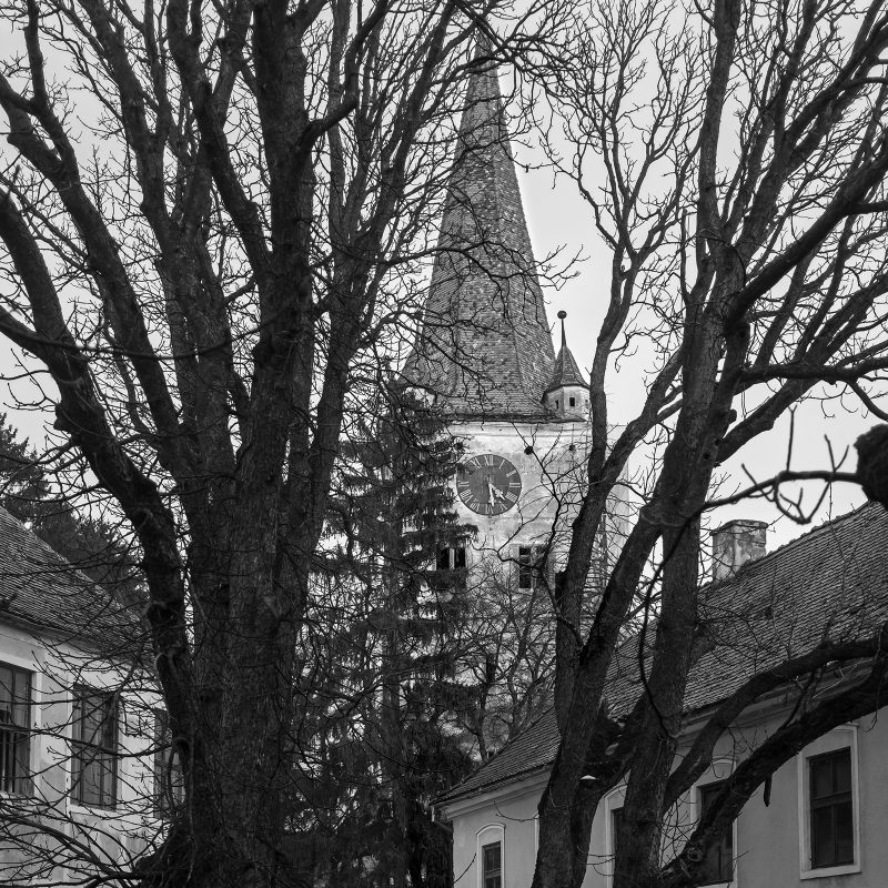 Romanische Kirchenburg aus dem 12. Jahrhundert