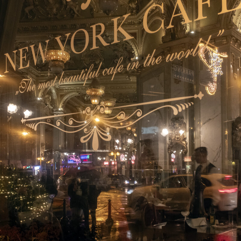 Budapest - New York Cafe