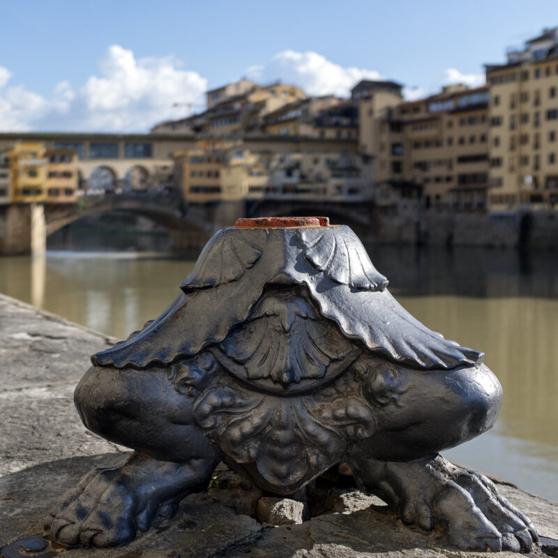 Florenz, im Hintergrund diese Brücke